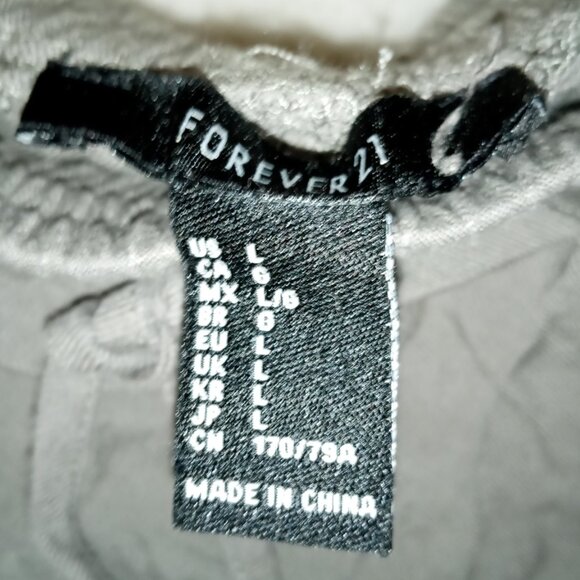 Joggers - Picture 3 of 9